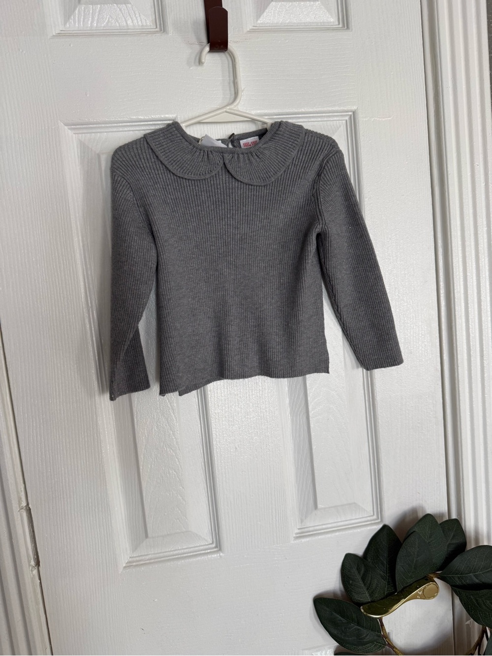 Zara Kids Gray Ribbed Sweater with Peter Pan Collar size 2-3T